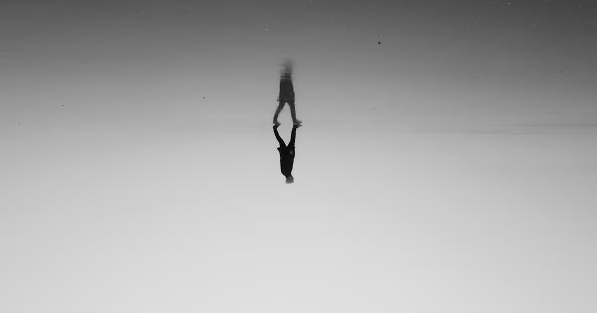 What Does It Mean to Dream About Falling?