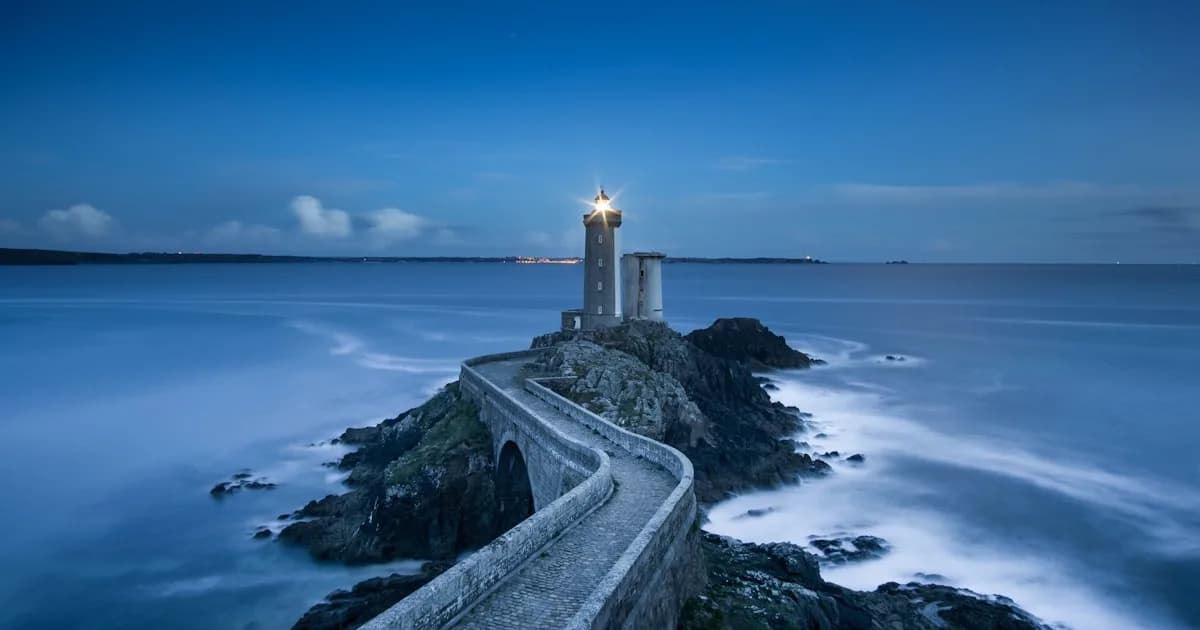 Dream About a Lighthouse: What Calls You to See
